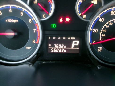 Used 2012 Suzuki SX4 AWD Hatchback image 16