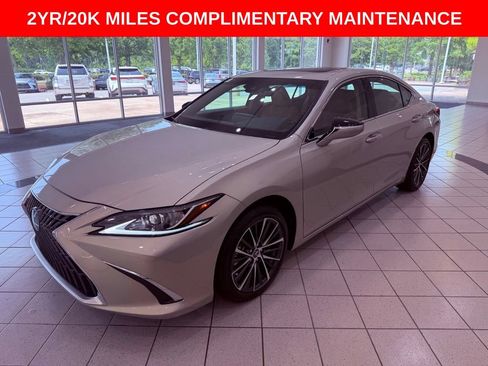 Certified 2025 Lexus ES 350 w/ Premium Package FWD image 3