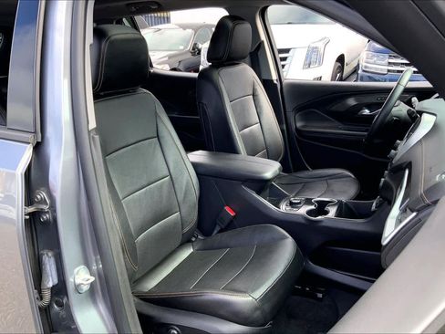 Used 2020 GMC Terrain SLT w/ Preferred Package AWD/4WD image 7