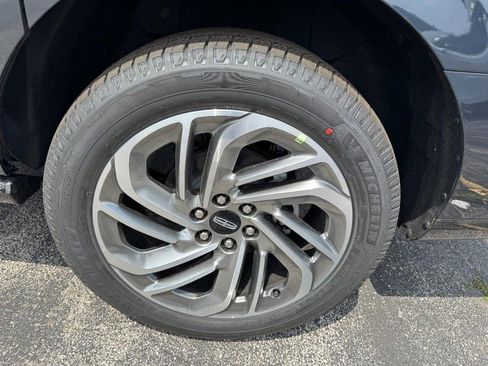 New 2025 Lincoln Navigator L Reserve image 27