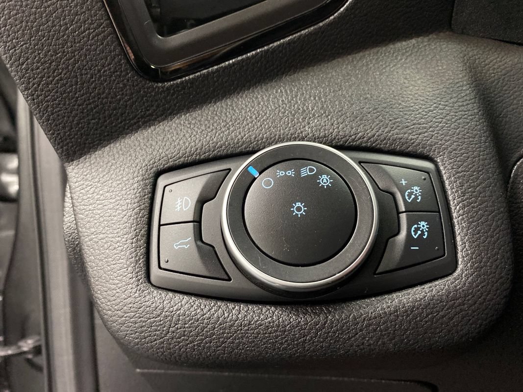 Used 2018 Ford Escape SEL AWD/4WD image 11