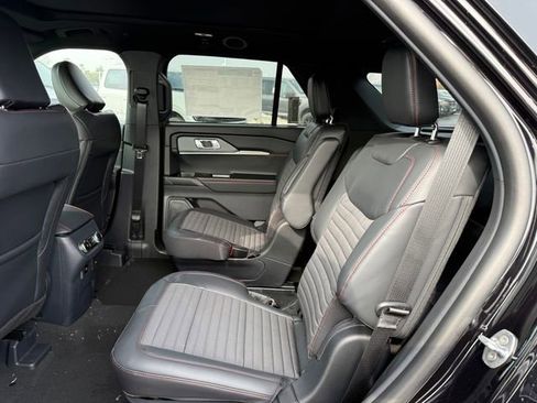 New 2026 Ford Explorer ST-Line image 13