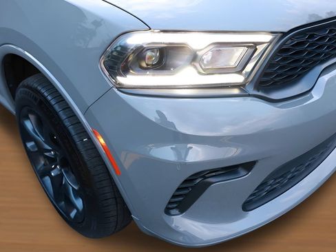 Used 2025 Dodge Durango GT AWD/4WD image 16