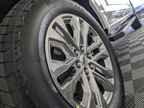 New 2025 Ford F150 Lariat w/ Equipment Group 502A High image 18