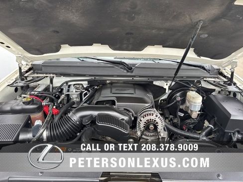 Used 2014 GMC Yukon Denali image 9