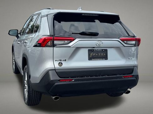 Used 2024 Toyota RAV4 XLE image 3