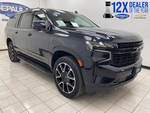 Used 2023 Chevrolet Suburban RST w/ Luxury Package AWD/4WD image 1