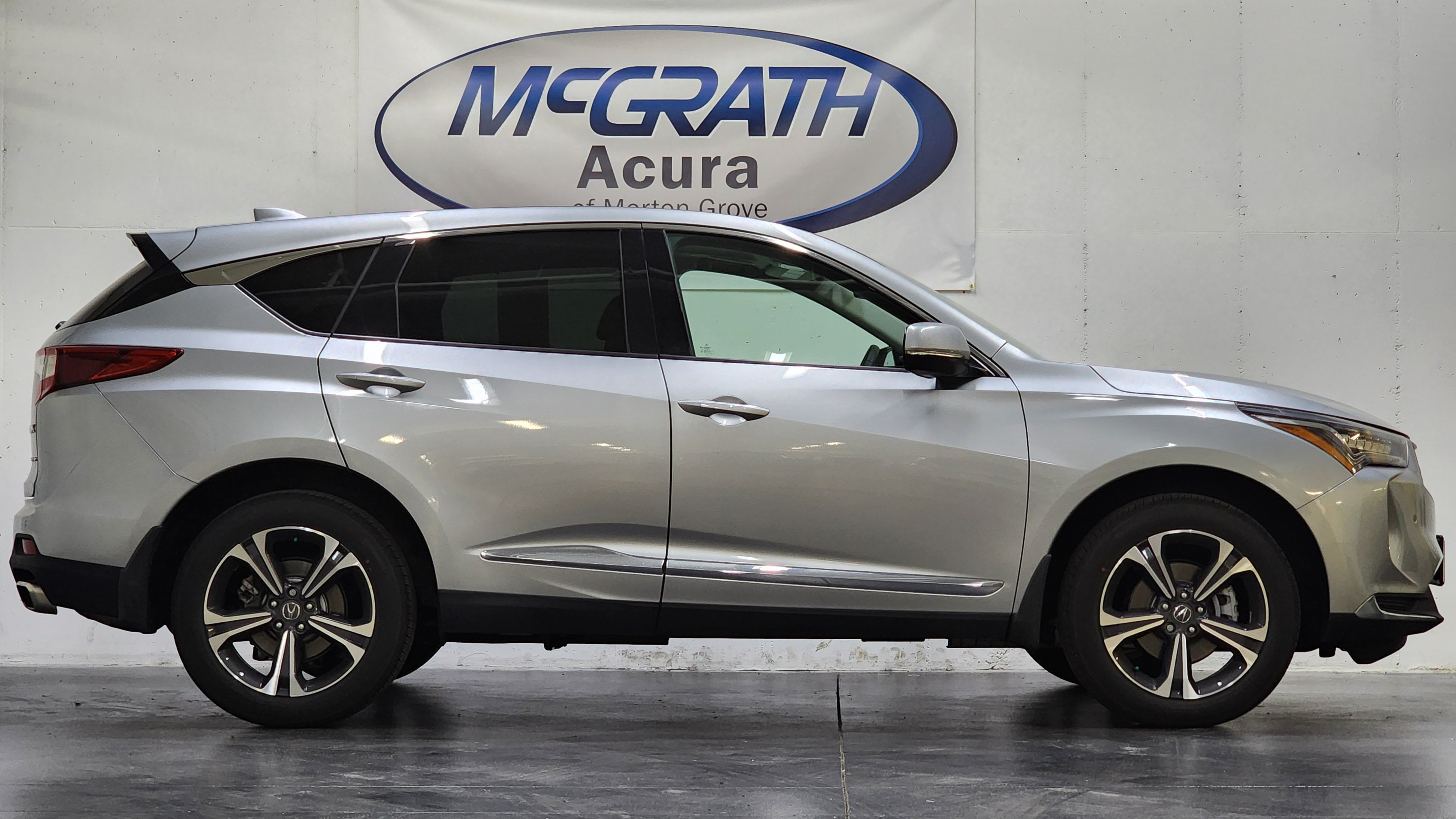 Certified 2025 Acura RDX w/ Technology Package AWD/4WD image 5