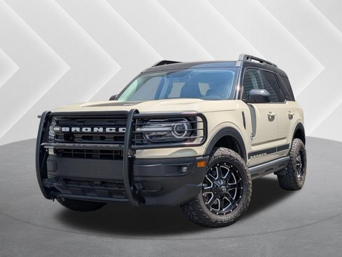 Used 2024 Ford Bronco Sport Outer Banks AWD/4WD image 1