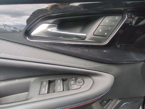 New 2025 Chevrolet Blazer EV RS image 22