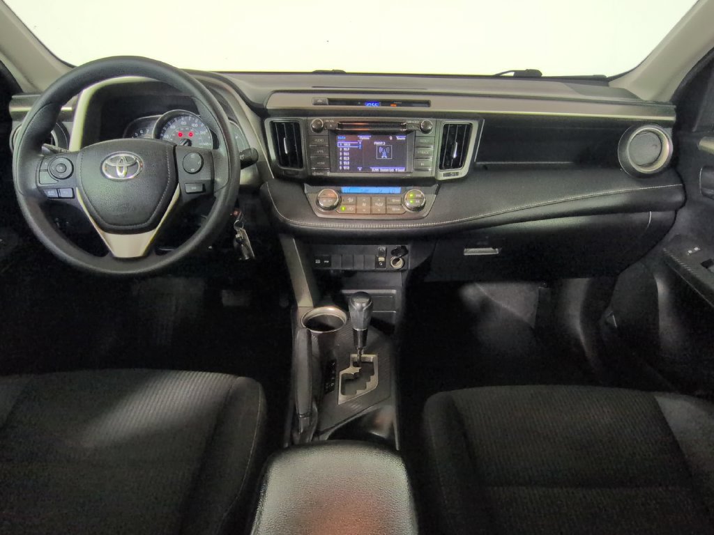 Used 2015 Toyota RAV4 XLE FWD image 21