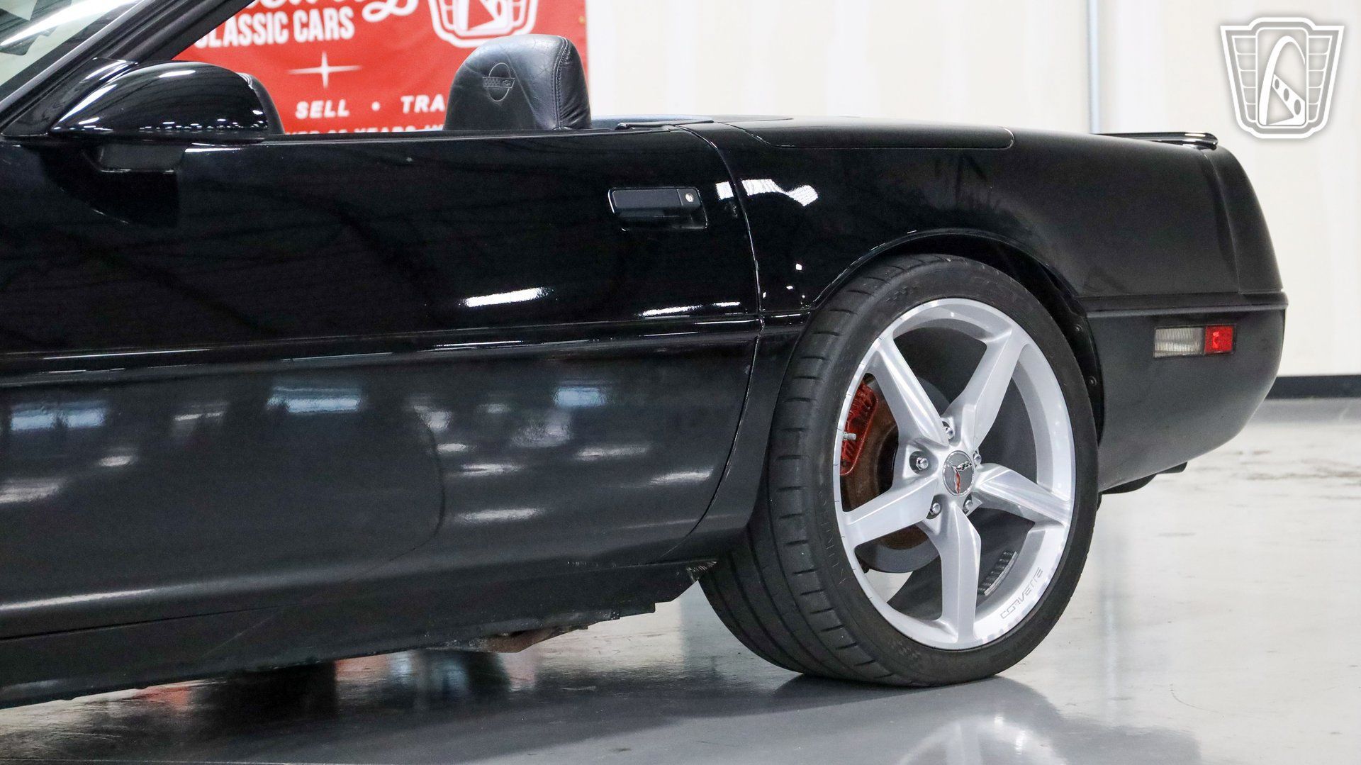 Used 1996 Chevrolet Corvette Convertible RWD image 31