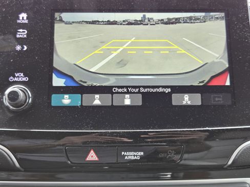 Used 2023 Honda Passport Elite image 14