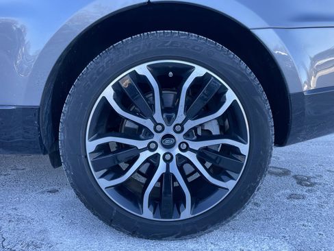 Used 2022 Land Rover Range Rover Sport HSE Silver Edition image 10