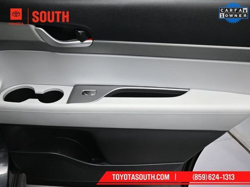 Used 2025 Hyundai Palisade SEL image 25