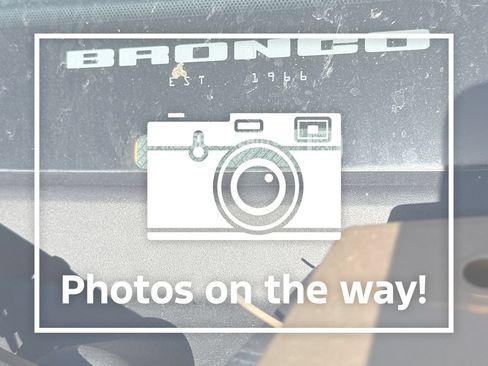 Used 2021 Ford Bronco Outer Banks AWD/4WD image 2