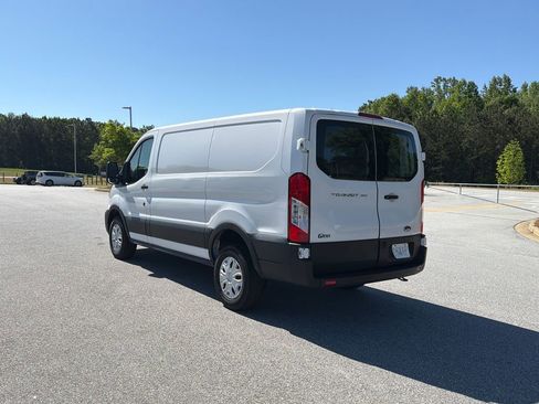 Used 2024 Ford Transit 250 Low Roof w/ Exterior Upgrade Package RWD image 5