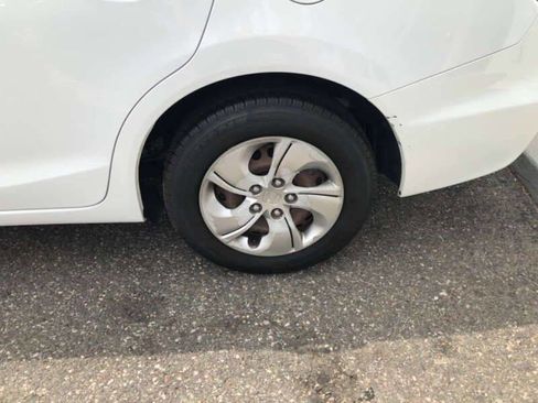Used 2014 Honda Civic LX image 4
