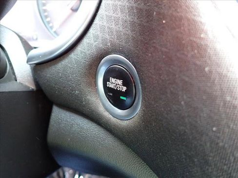 Used 2020 Chevrolet Malibu LT image 14