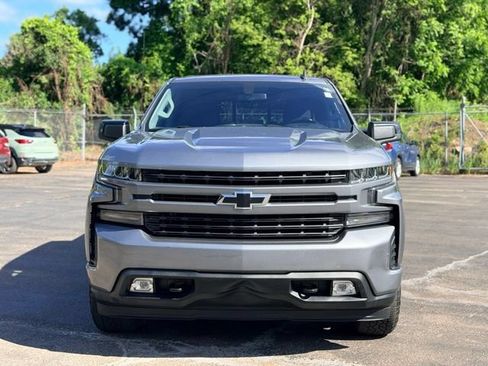 Used 2020 Chevrolet Silverado 1500 RST AWD/4WD image 3