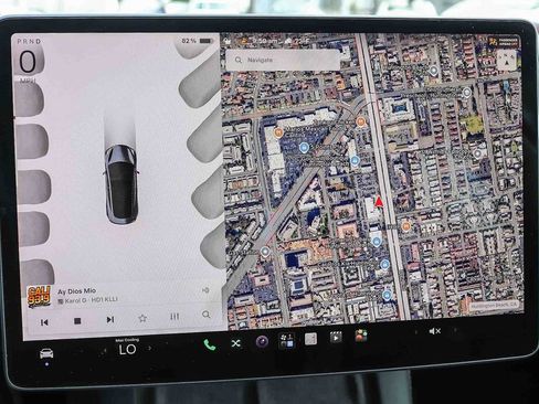 Used 2023 Tesla Model 3 Standard Range RWD image 27