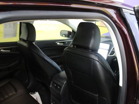 Used 2022 Ford Edge SEL w/ Convenience Package AWD/4WD image 10