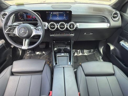 Certified 2026 Mercedes-Benz GLB 250 image 33