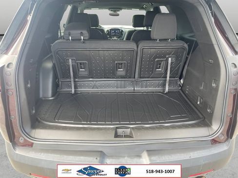 Used 2023 Chevrolet Traverse LT w/ LPO, Floor Liner Package AWD/4WD image 18
