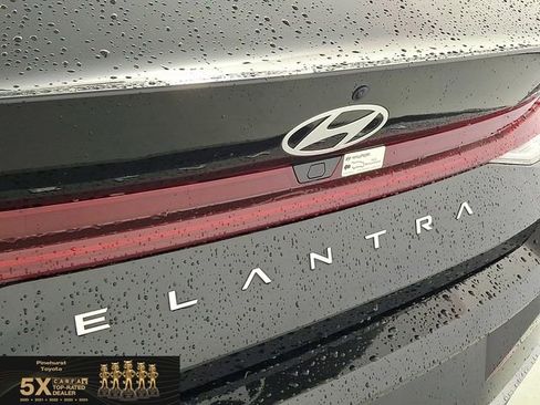 Certified 2025 Hyundai Elantra SEL FWD image 36