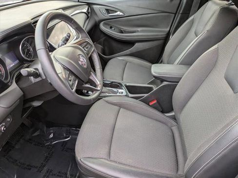 Used 2023 Buick Encore GX Select w/ Safety Package II image 15