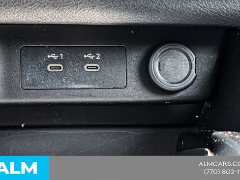 Used 2024 Nissan Rogue SV FWD image 32