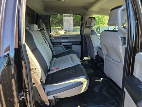Used 2019 Ford F150 XLT w/ Equipment Group 302A Luxury AWD/4WD image 12