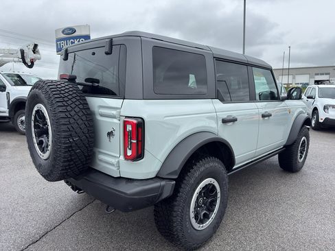 Certified 2024 Ford Bronco Badlands AWD/4WD image 5