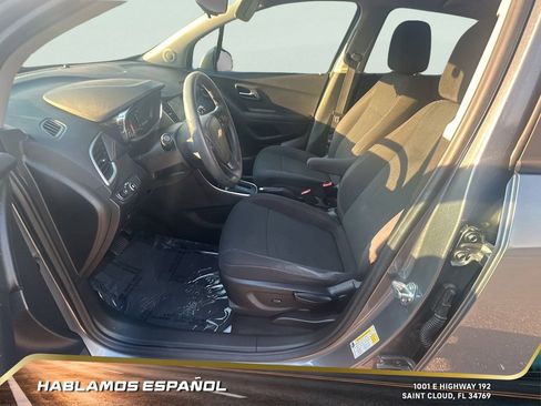 Used 2020 Chevrolet Trax LS w/ Tint and Cruise Package image 11