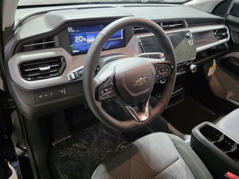 New 2027 Chevrolet Bolt LT image 24