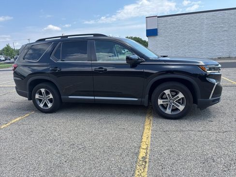 Used 2024 Honda Pilot EX-L image 25