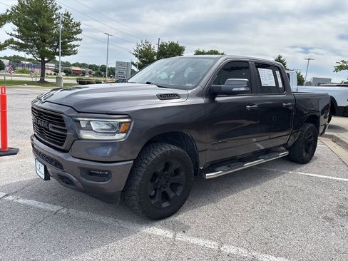 Used 2019 RAM 1500 Big Horn RWD image 14