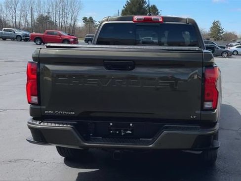 Certified 2024 Chevrolet Colorado LT w/ LT Convenience Package III AWD/4WD image 7