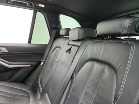 Used 2022 BMW X5 sDrive40i w/ M Sport Package image 30