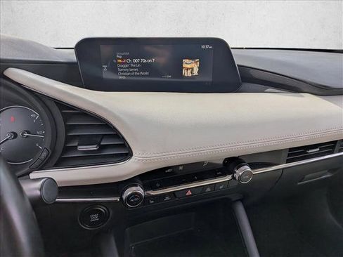 Used 2022 MAZDA MAZDA3 s image 12
