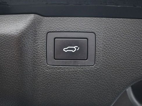 Used 2019 Hyundai Santa Fe XL SE w/ SE Premium Package 02 FWD image 35