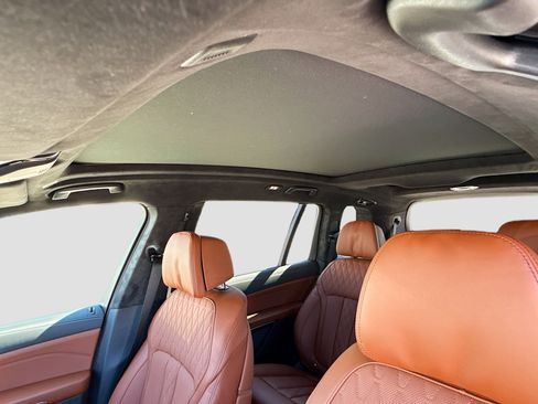 New 2026 BMW X7 xDrive40i w/ Executive Package image 28