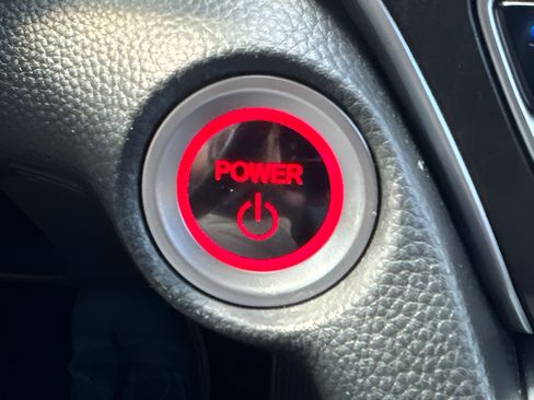 Used 2022 Honda Accord Touring image 31