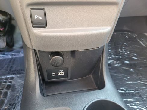 Used 2020 Nissan NV200 SV w/ Sliding Glass Door Package image 8