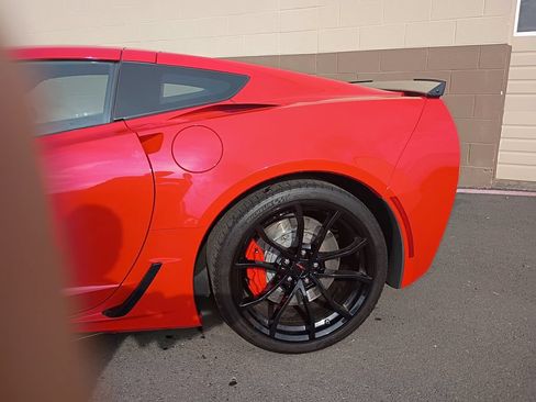 Used 2017 Chevrolet Corvette Grand Sport RWD image 8