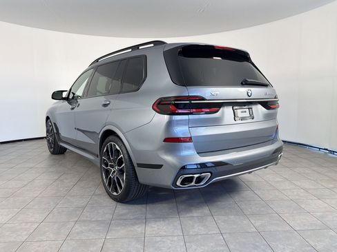 Certified 2025 BMW X7 M60i image 3