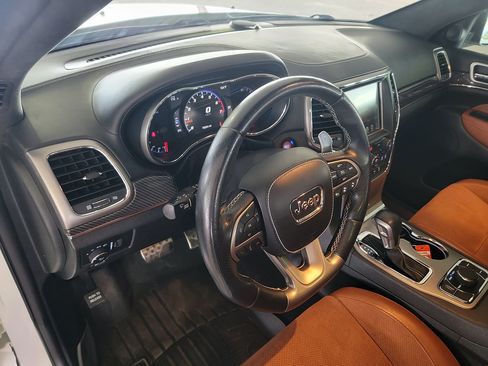 Used 2017 Jeep Grand Cherokee SRT AWD/4WD image 15