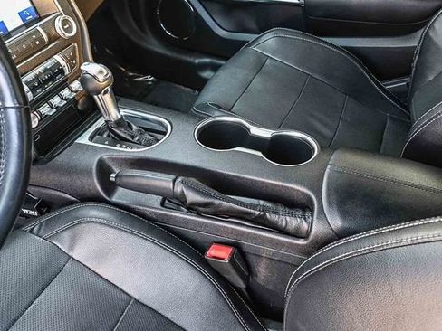 Certified 2020 Ford Mustang Premium RWD image 22