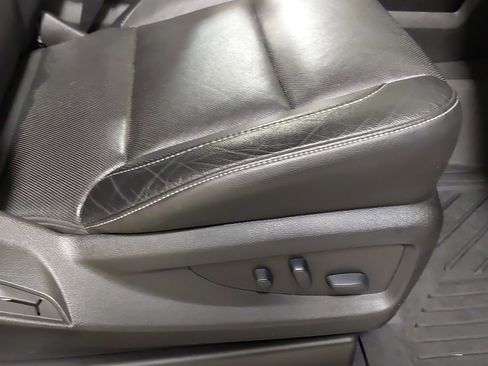 Used 2018 Chevrolet Silverado 1500 LTZ w/ Sport Package image 28