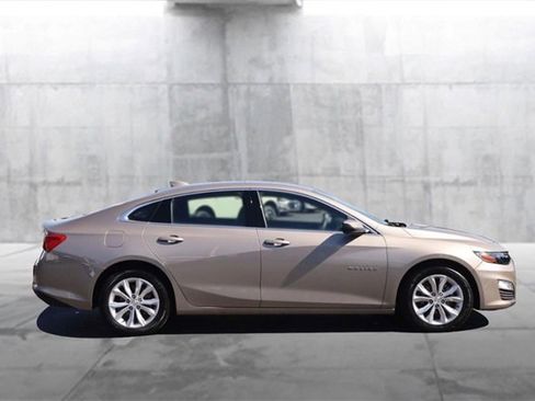 Used 2024 Chevrolet Malibu LT image 5